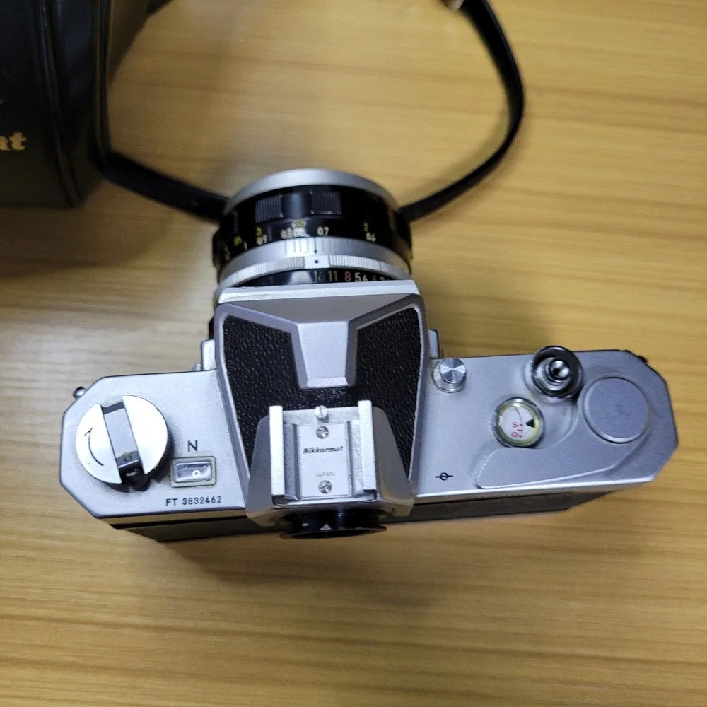 Nikon Nikomat FTN Silver 35mm Film SLR w/ Case Nikkor-H Auto 50mm f/2 Excellent